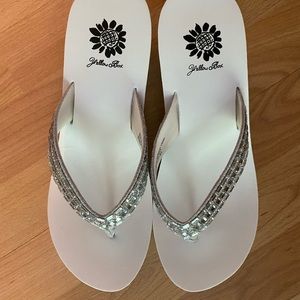 Yellow Box Edmee White Sandals